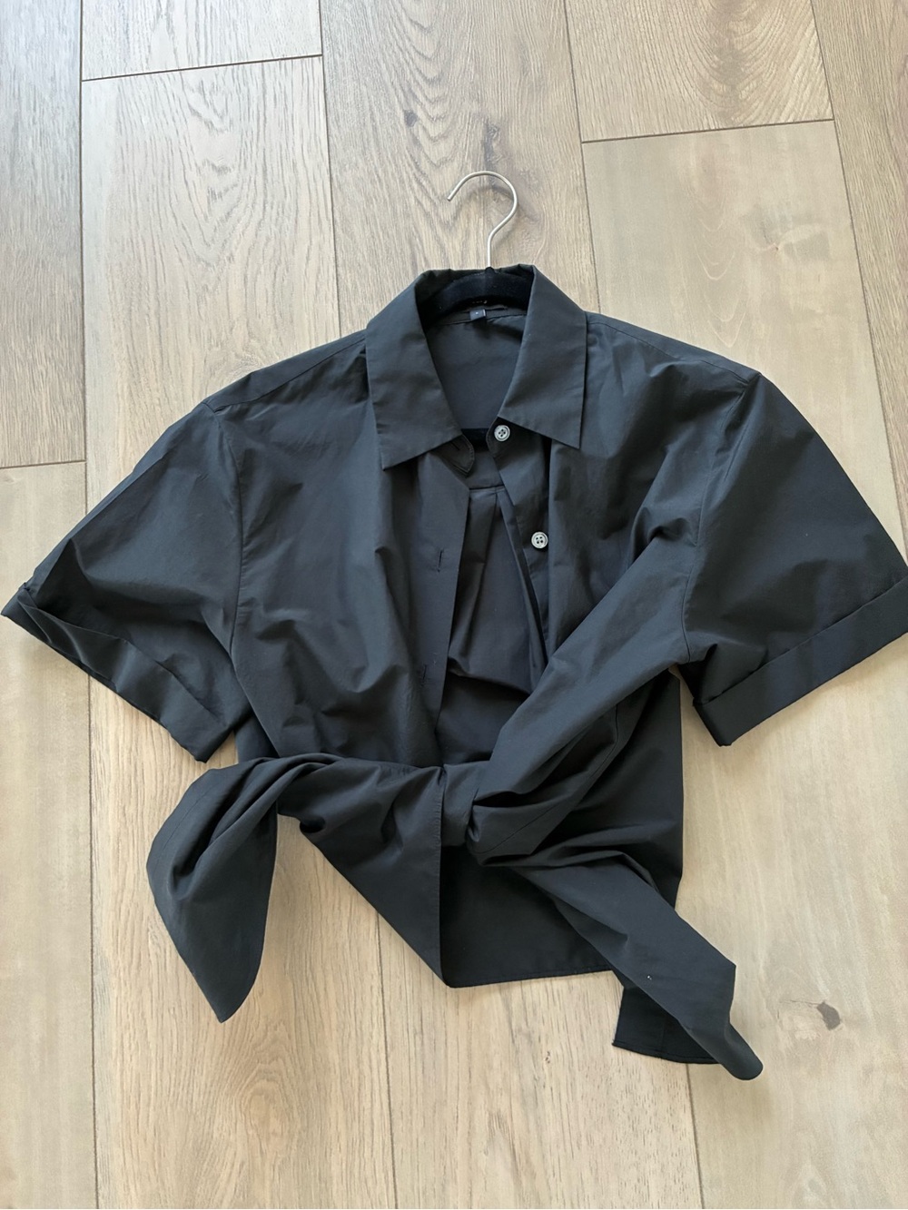 Theory Black Short-Sleeve Tie-Front Blouse
